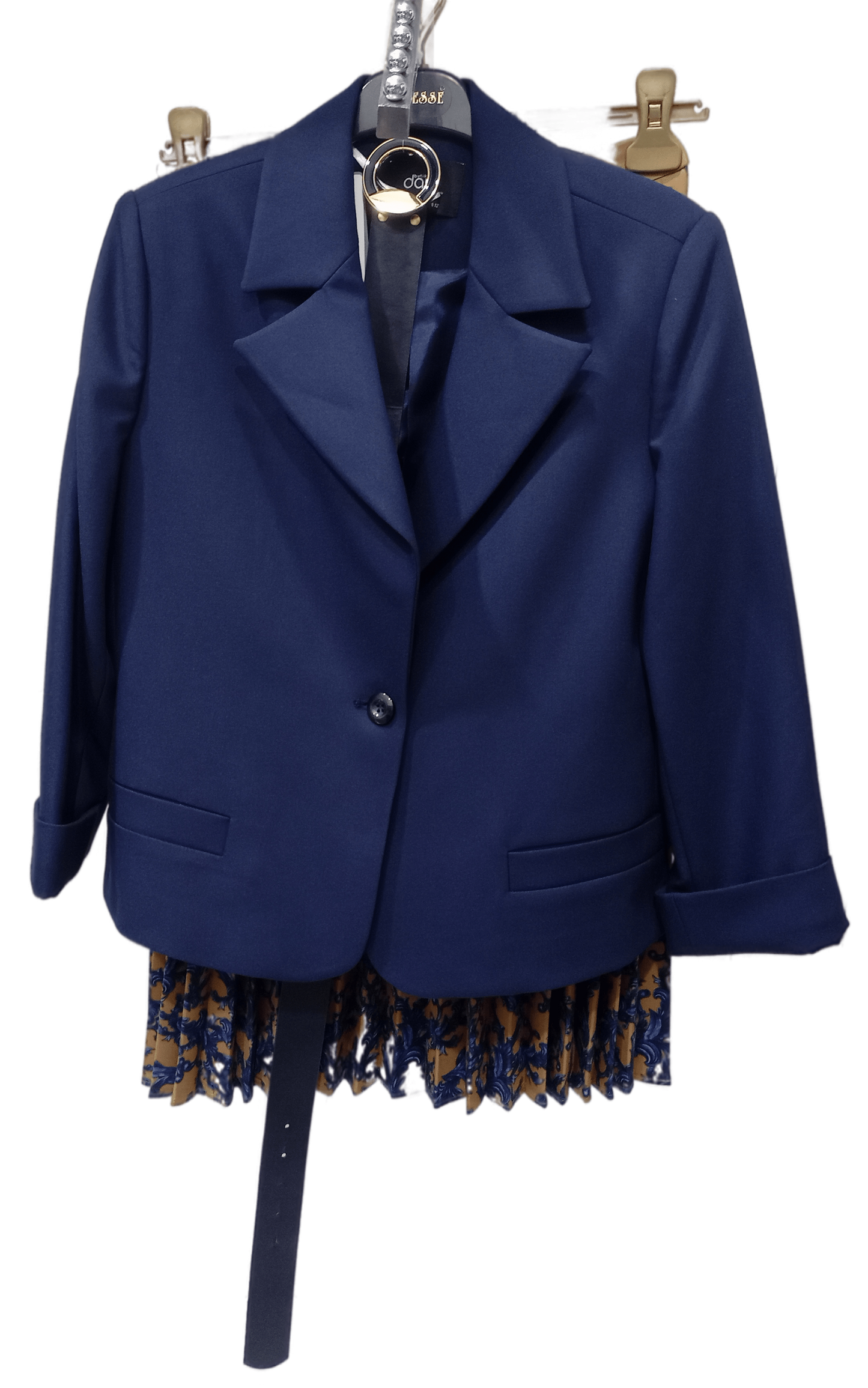 Linted Skirt Suit